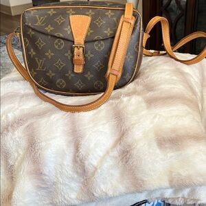 Louis Vuitton Monogram Canvas Saddle Crossbody in Brown and Tan